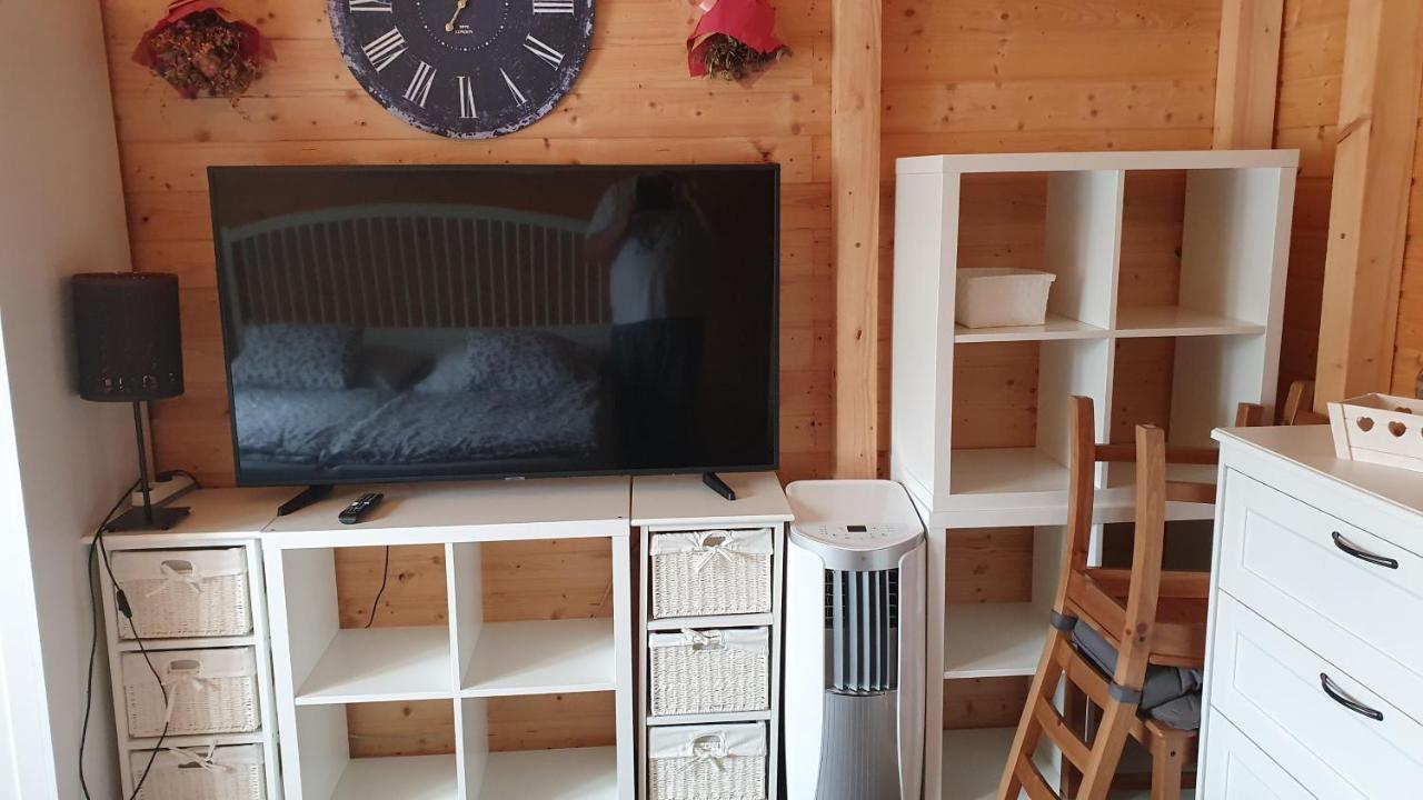 Chalet-Beskydy ปรอสเชดนี เบชวา ภายนอก รูปภาพ