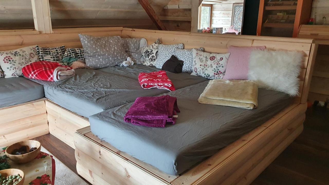 Chalet-Beskydy ปรอสเชดนี เบชวา ภายนอก รูปภาพ
