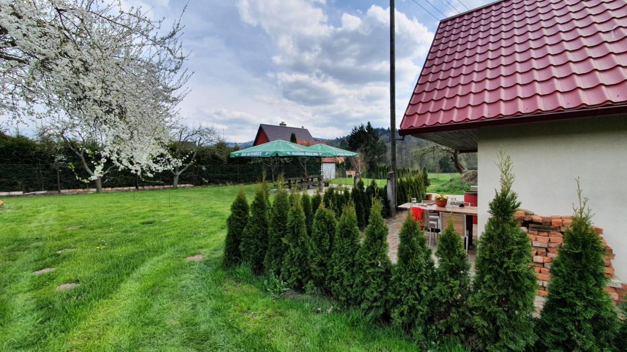 Chalet-Beskydy ปรอสเชดนี เบชวา ภายนอก รูปภาพ