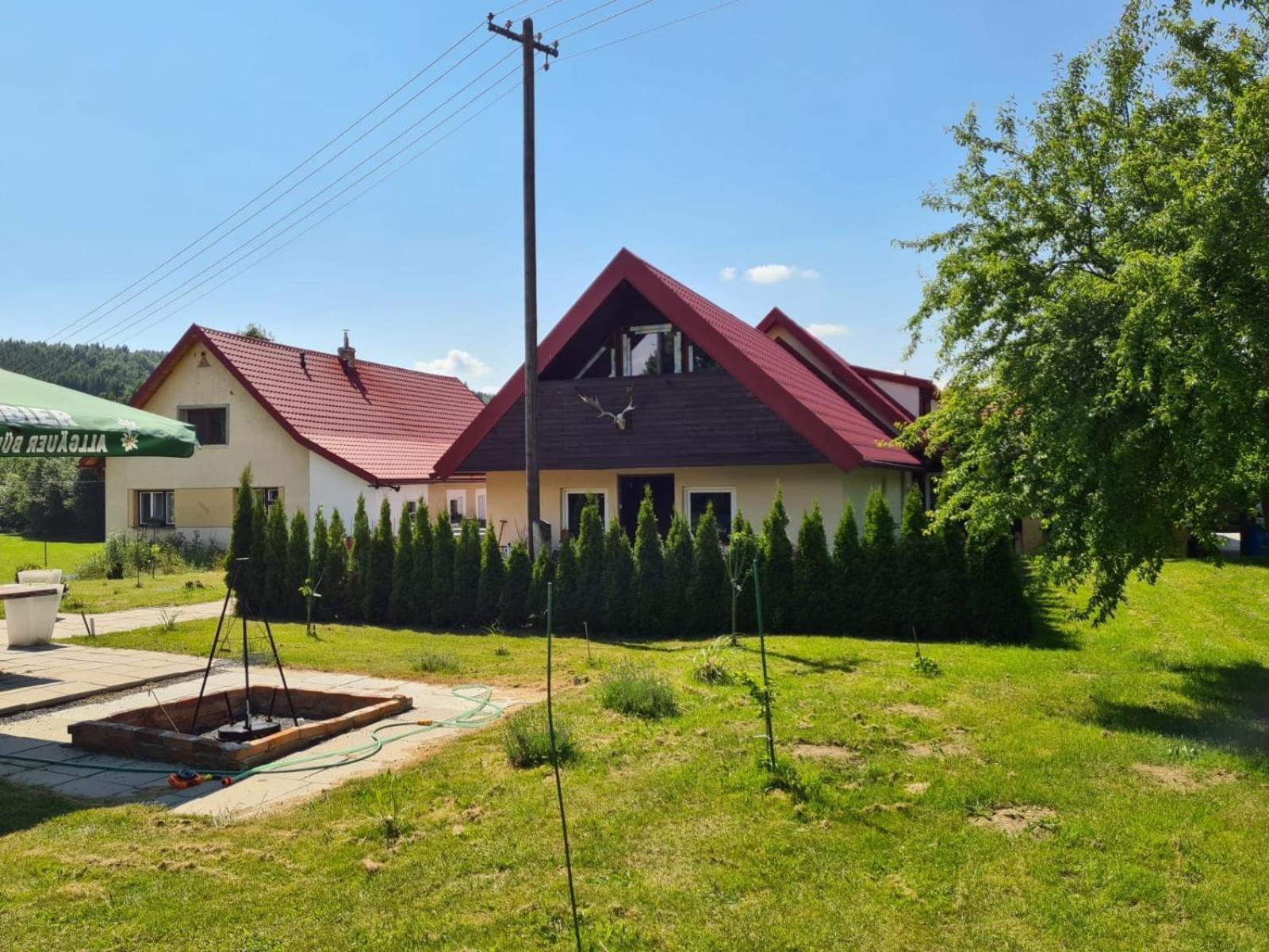 Chalet-Beskydy ปรอสเชดนี เบชวา ภายนอก รูปภาพ