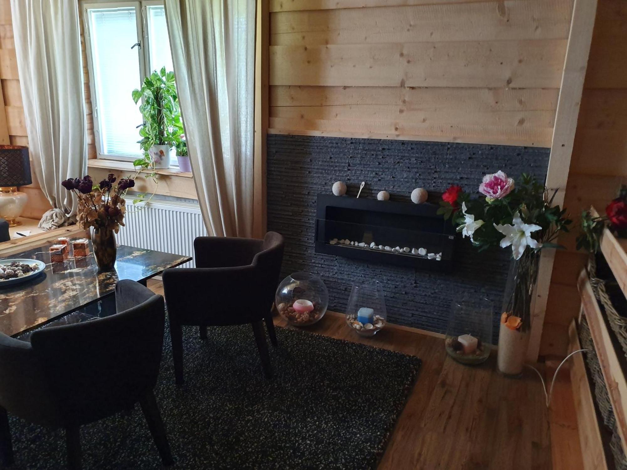 Chalet-Beskydy ปรอสเชดนี เบชวา ภายนอก รูปภาพ