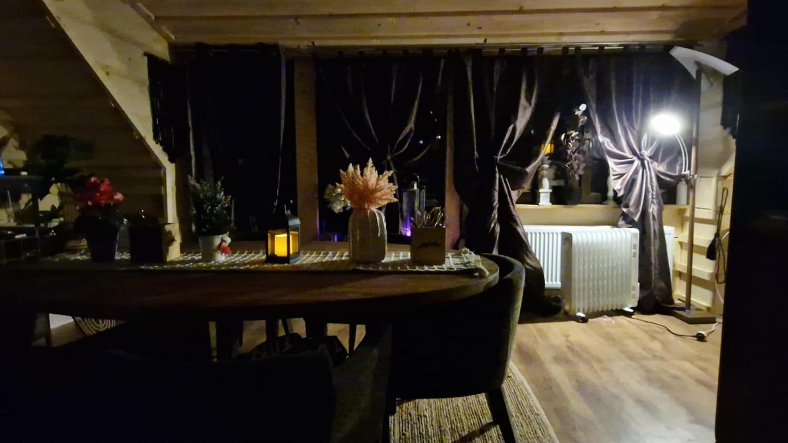 Chalet-Beskydy ปรอสเชดนี เบชวา ภายนอก รูปภาพ