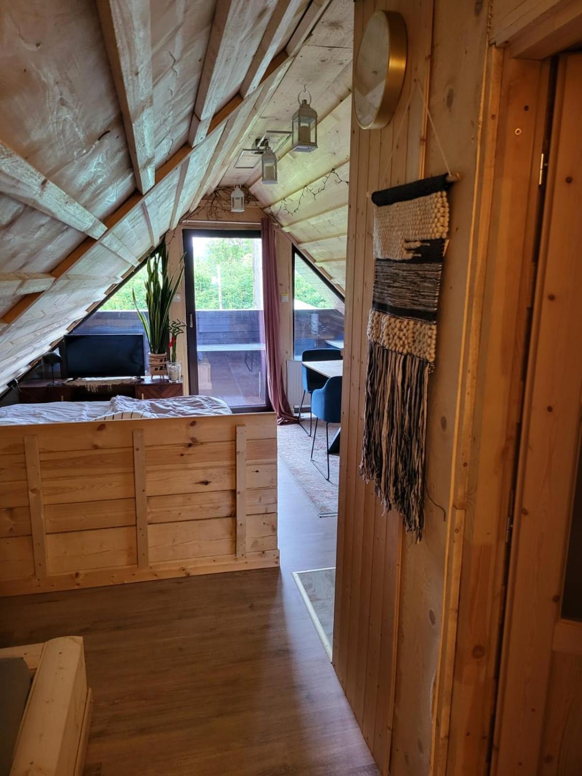 Chalet-Beskydy ปรอสเชดนี เบชวา ภายนอก รูปภาพ
