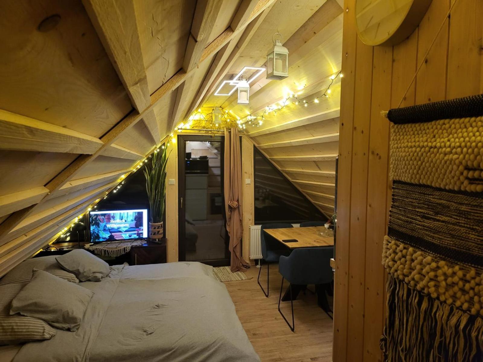 Chalet-Beskydy ปรอสเชดนี เบชวา ภายนอก รูปภาพ